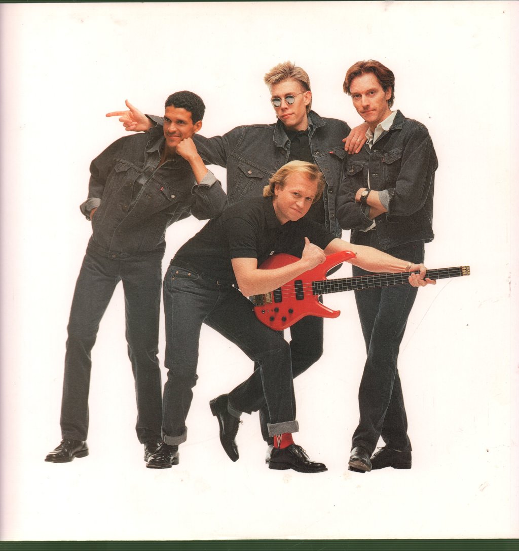 Level 42 - Running In The Family - Lp
