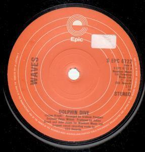 Waves - Dolphin Dive - 7 Inch