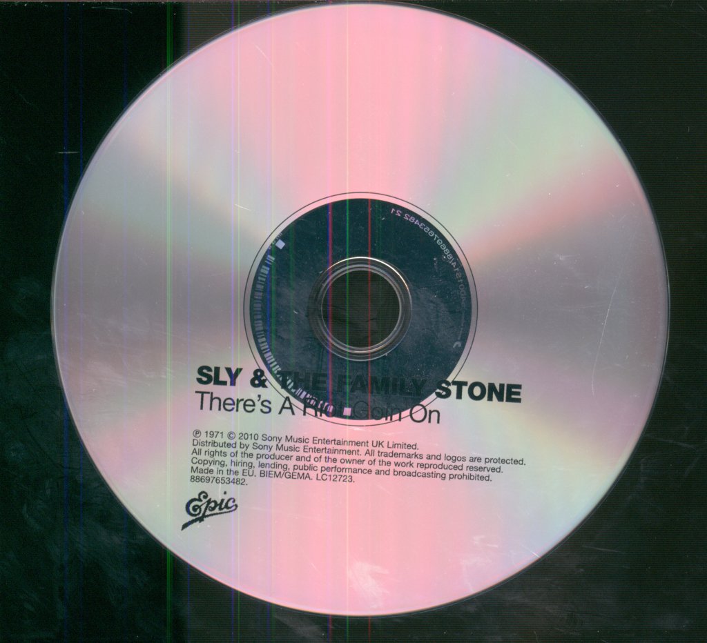 Sly & The Family Stone - There's A Riot Goin' On - Cd