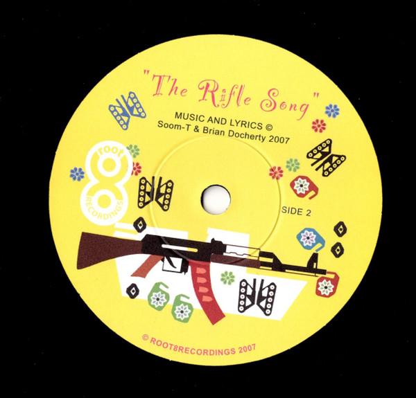 Soom-T Versus King Creosote - What Is Life? - 7 Inch