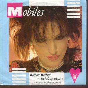 Mobiles - Amour Amour - 7 Inch