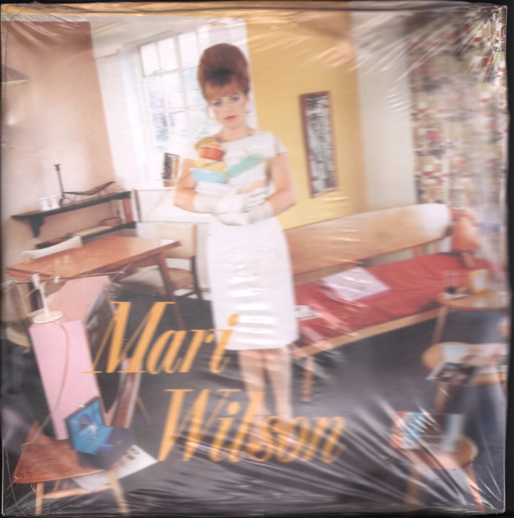 Mari Wilson - Ain't That Peculiar - 7 Inch