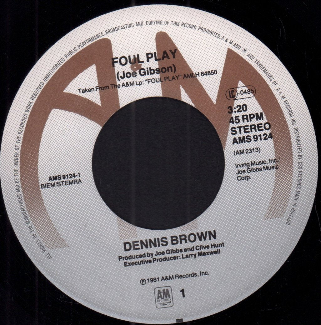 Dennis Brown - Foul Play - 7 Inch