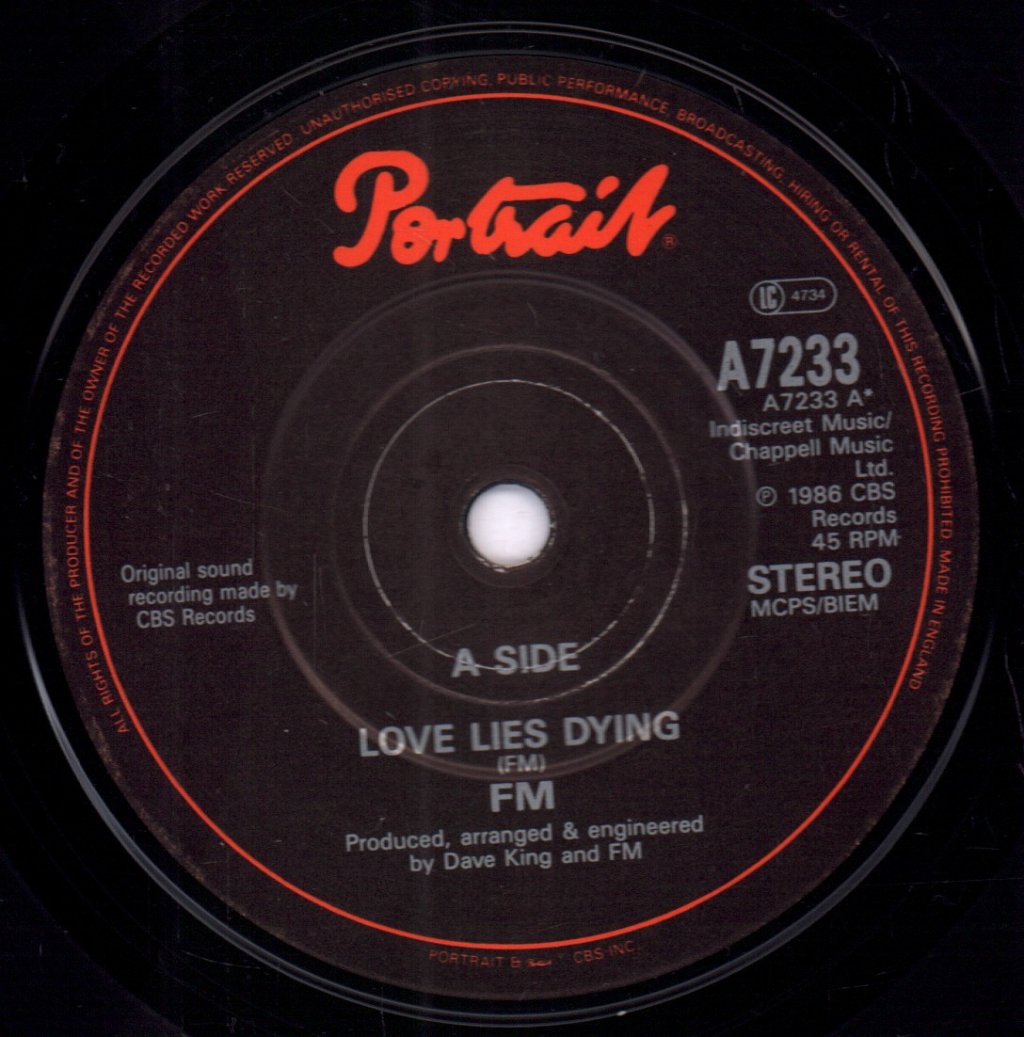 Fm (Uk Rock Group) - Love Lies Dying - 7 Inch
