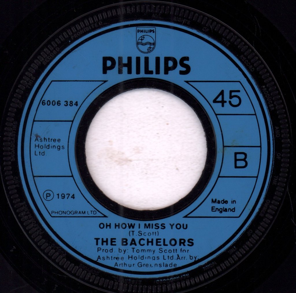 Bachelors - Sing Me A Song To Make Me Happy - 7 Inch