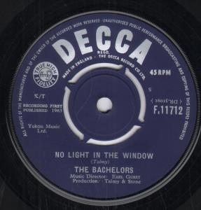 Bachelors - No Light In The Window - 7 Inch