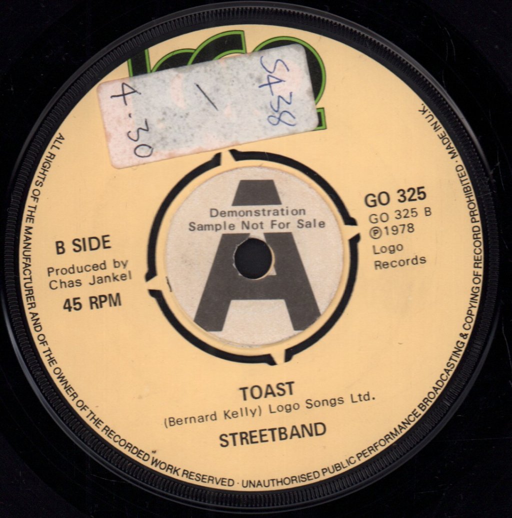 Streetband Featuring Paul Young - Hold On - 7 Inch