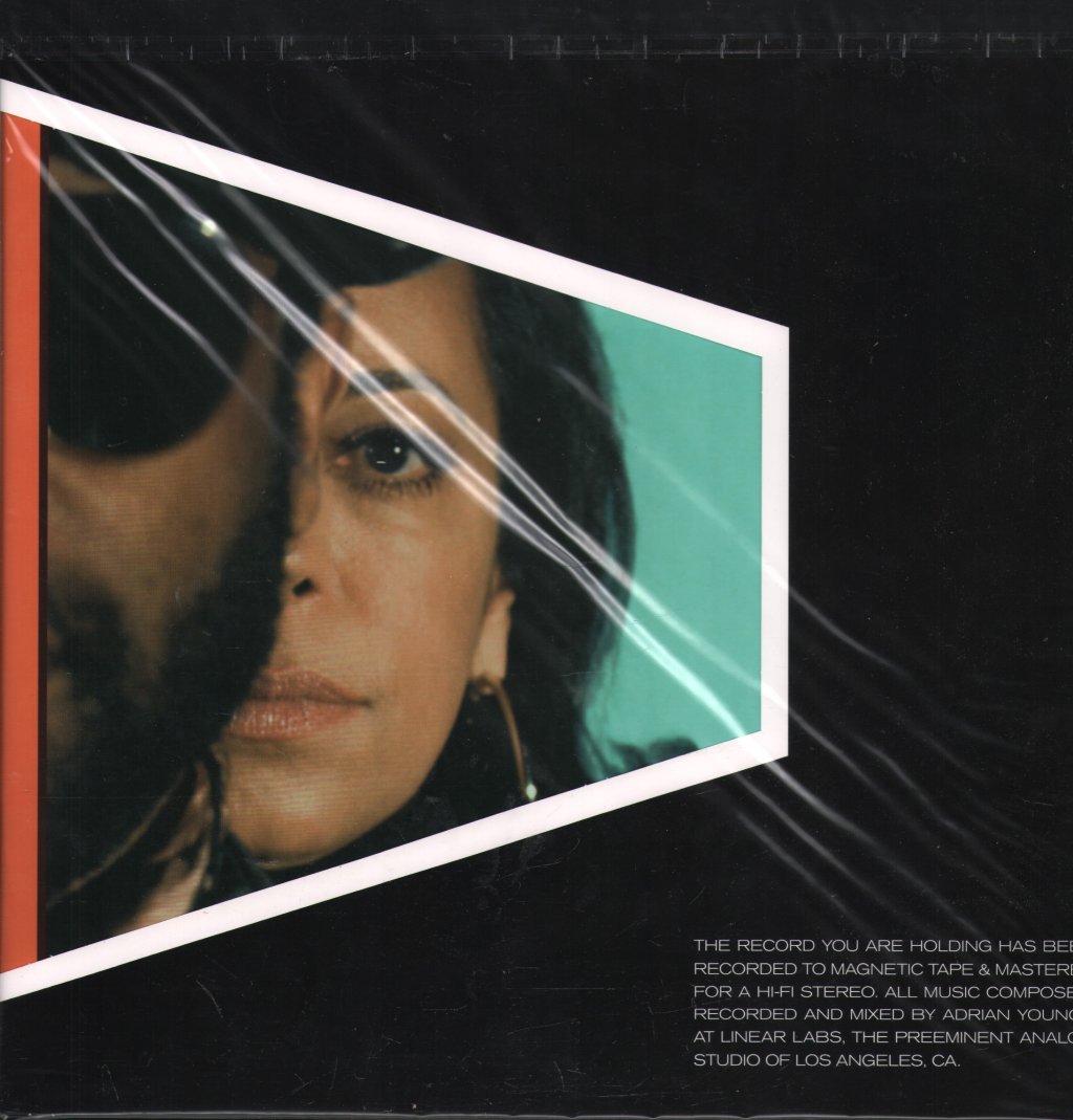 Samantha Schmutz and Adrian Younge - Samantha E Adrian - Lp