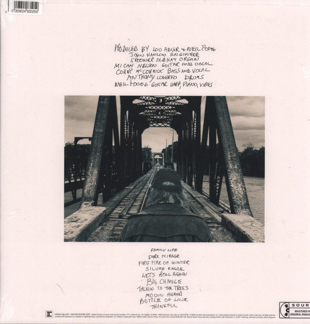Neil Young And The Chrome Hearts - Talkin To The Trees - Lp