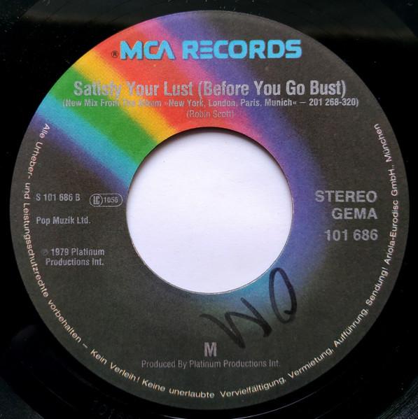 M - That's The Way The Money Goes - 7 Inch