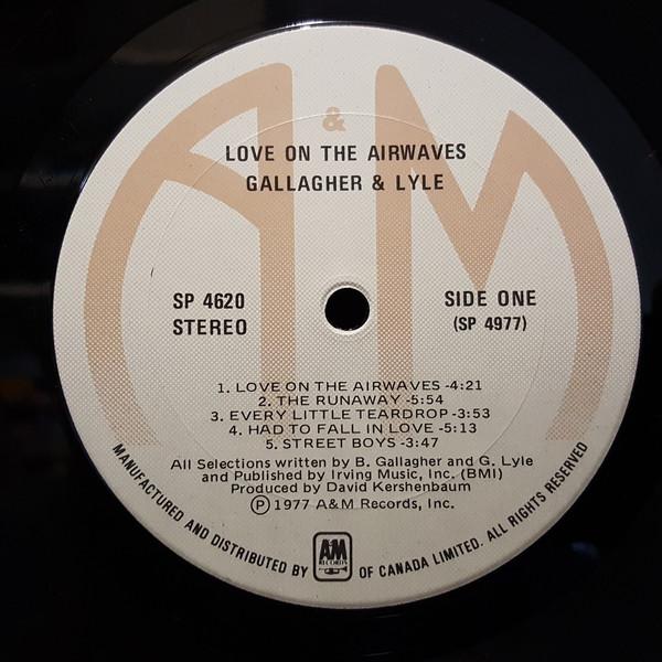 Gallagher And Lyle - Love On The Airwaves - Lp