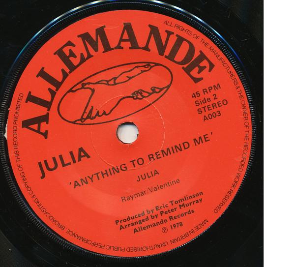 Julia - She's In Love With A Rodeo Man - 7 Inch
