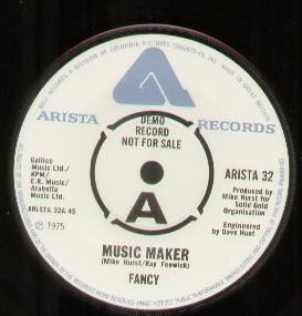 Fancy (70'S Group) - Music Maker - 7 Inch