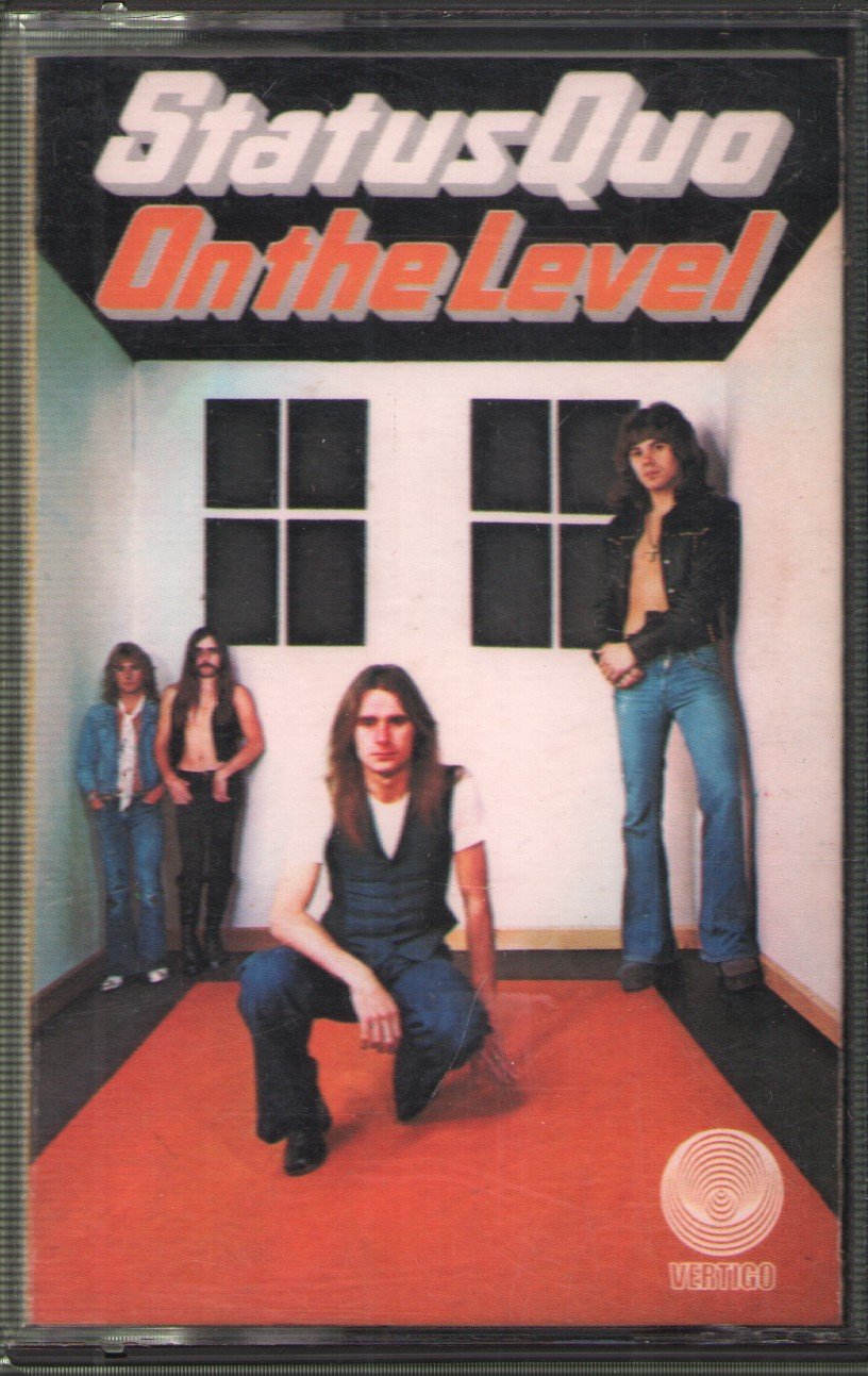 Status Quo - On The Level - Cassette