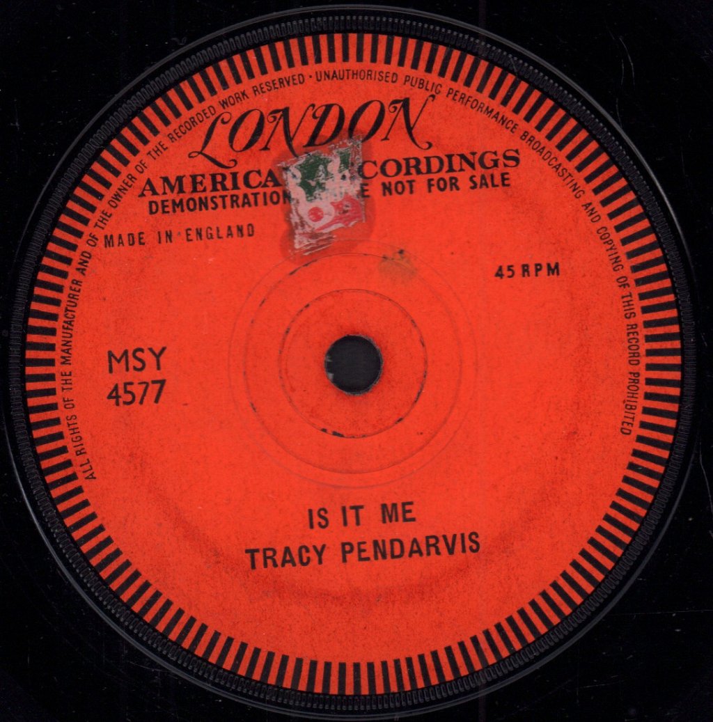 Tracy Pendarvis - Is It Me - 7 Inch