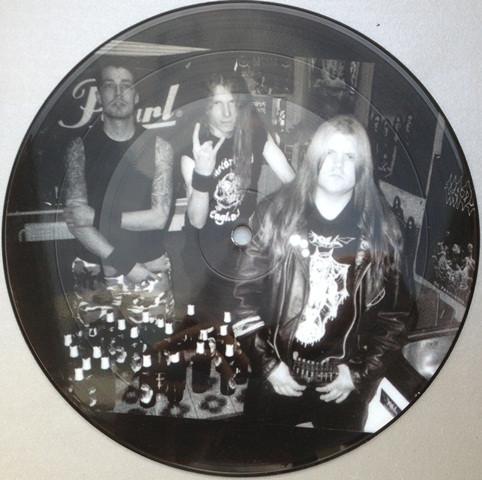 Victimizer - Communist Crusher - 7 Inch