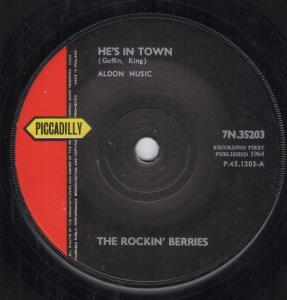 Rockin' Berries - He's In Town - 7 Inch