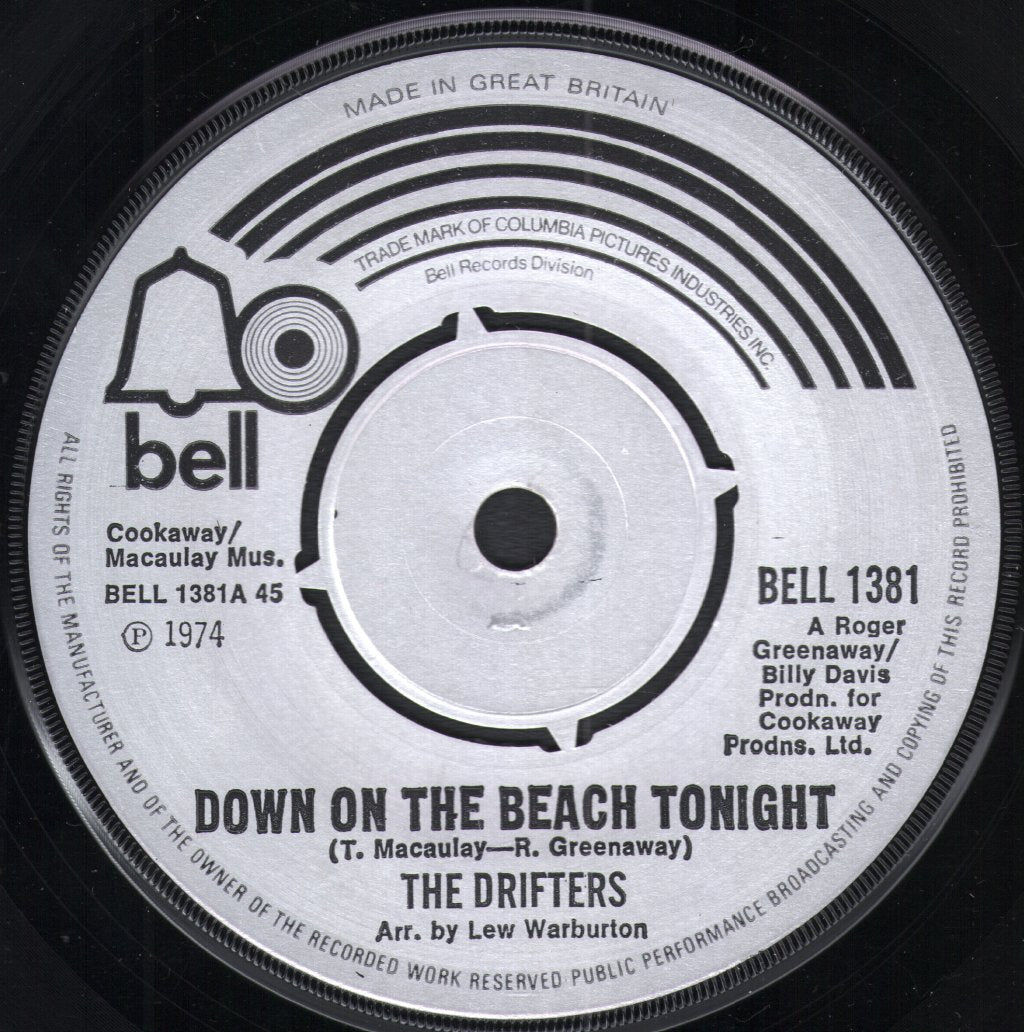 Drifters (Soul Group) - Down On The Beach Tonight - 7 Inch