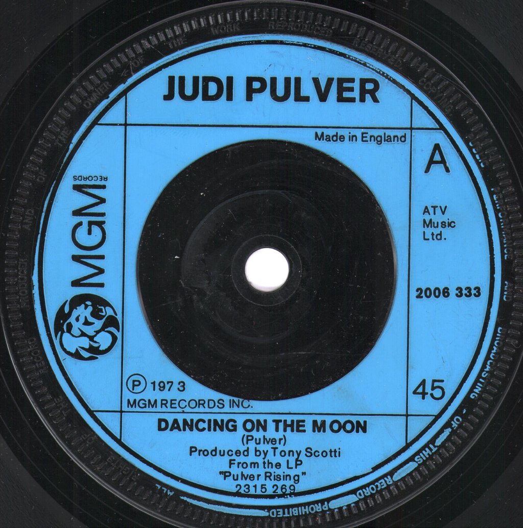 Judi Pulver - Dancing On The Moon - 7 Inch