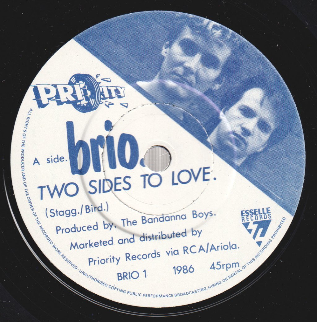 Brio - Two Sides To Love - 7 Inch