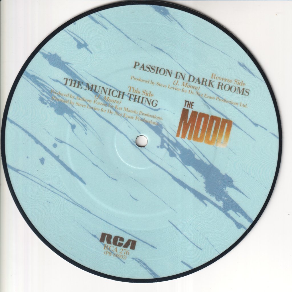 Mood (Uk Group) - Passion In Dark Rooms - 7 Inch