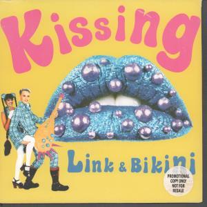 Link And Bikini - Kissing - 7 Inch
