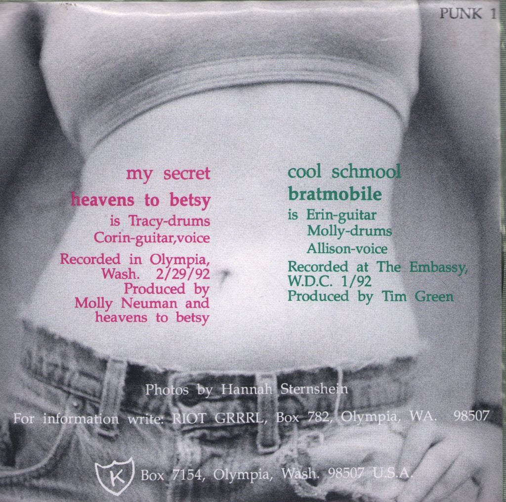 Heavens To Betsy / Bratmobile - My Secret / Cool Schmool - 7 Inch