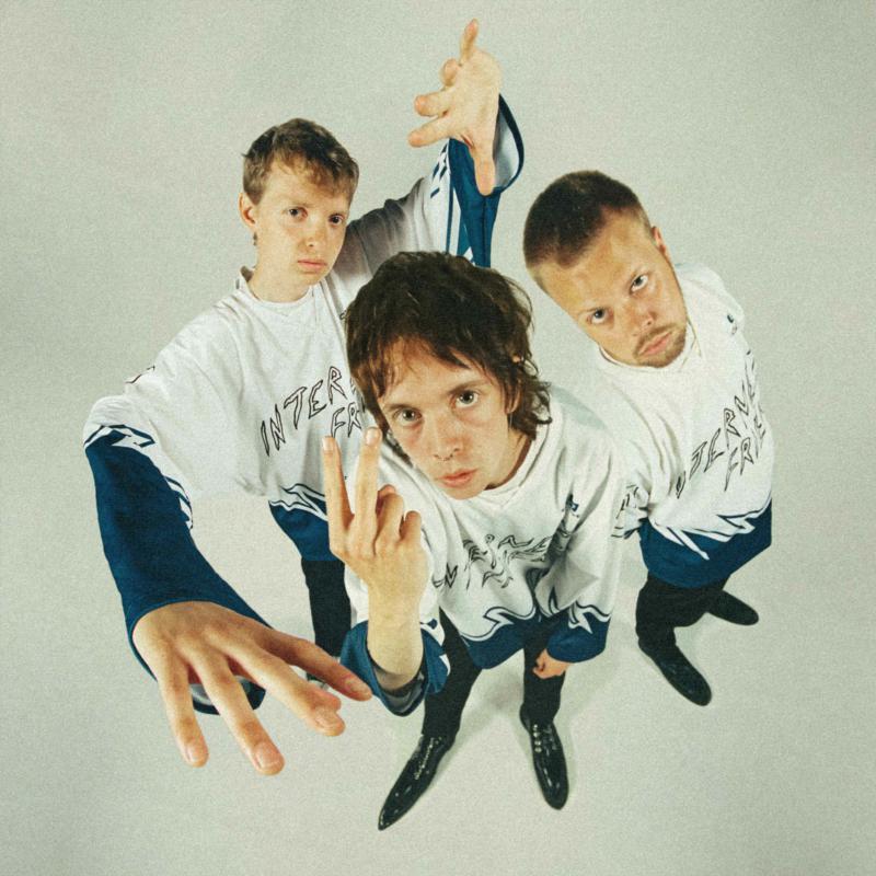 Internet Friends - Dressed To Kill - Cd
