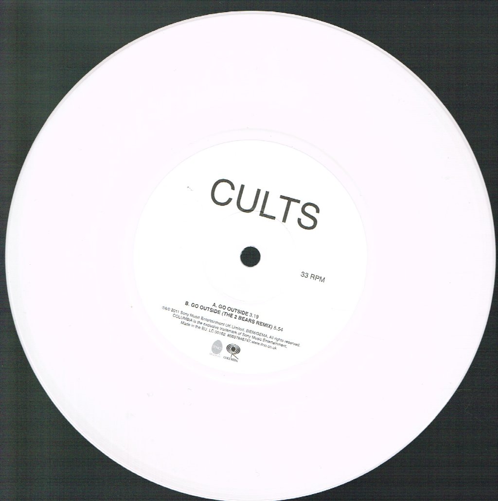 Cults - Go Outside - 7 Inch