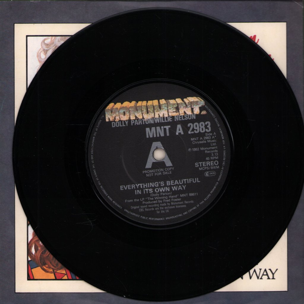 Dolly Parton And Willie Nelson - Everything Beautiful In It's Own Way - 7 Inch