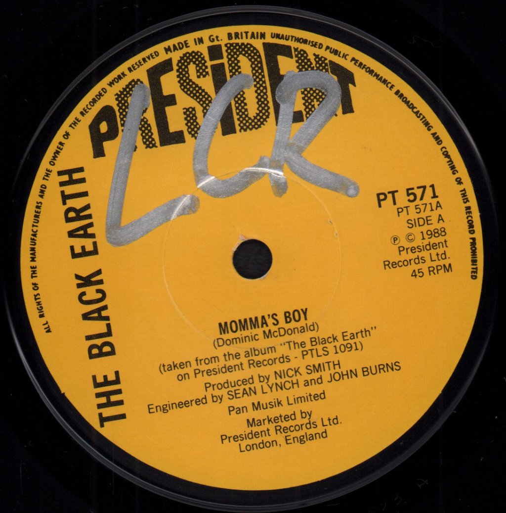 Black Earth - Momma's Boy - 7 Inch
