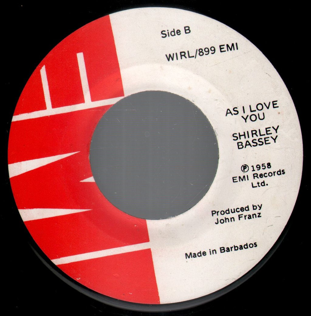 Shirley Bassey - Kiss Me Honey Honey Kiss Me - 7 Inch
