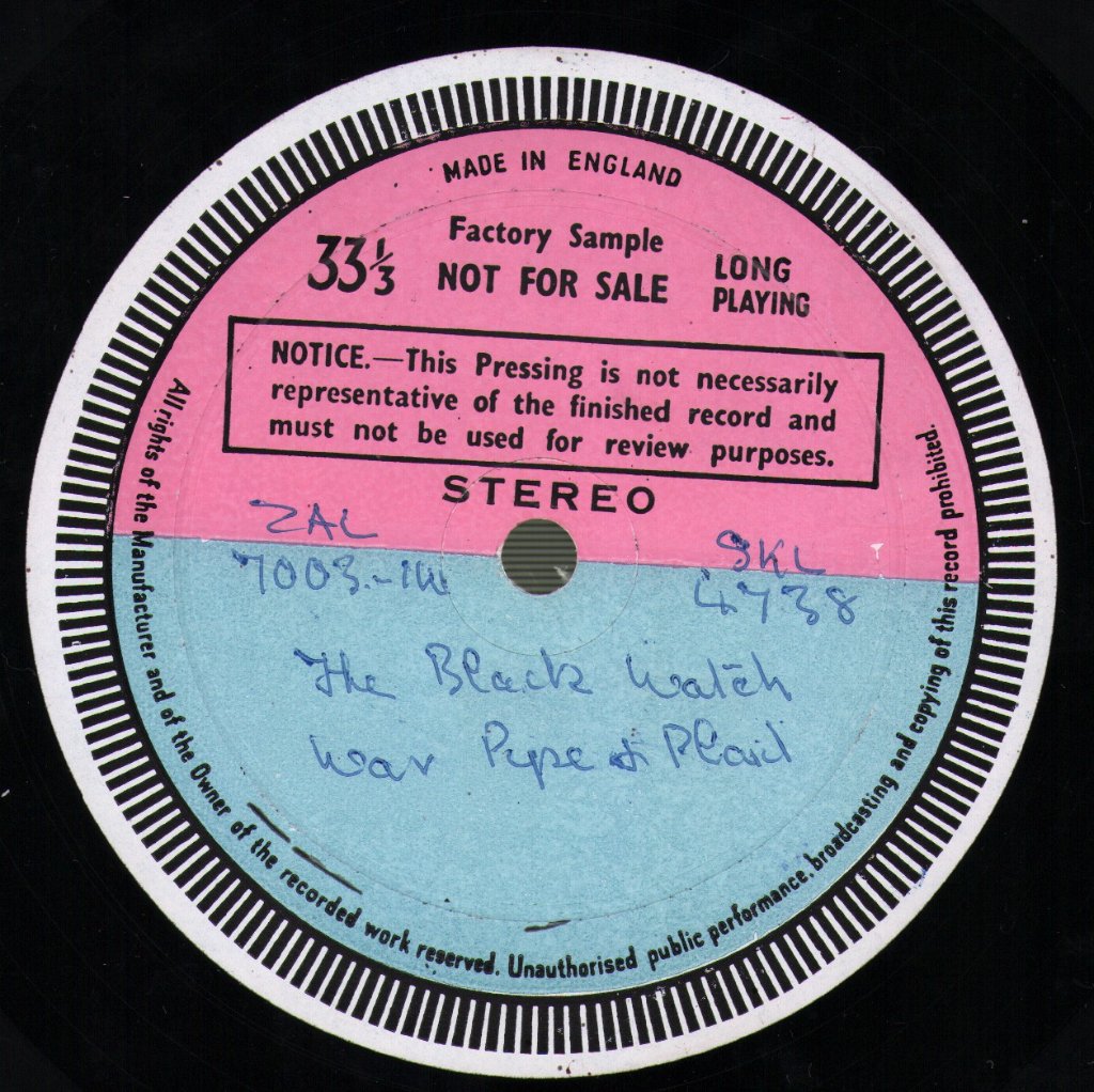 Regimental Band And Pipes And Drums Of The Black Watch - War Pipe And Plaid - Double Lp