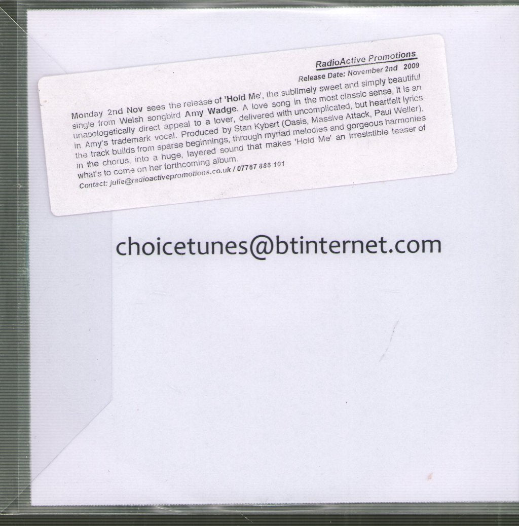 Amy Wadge - Hold Me - Cdr