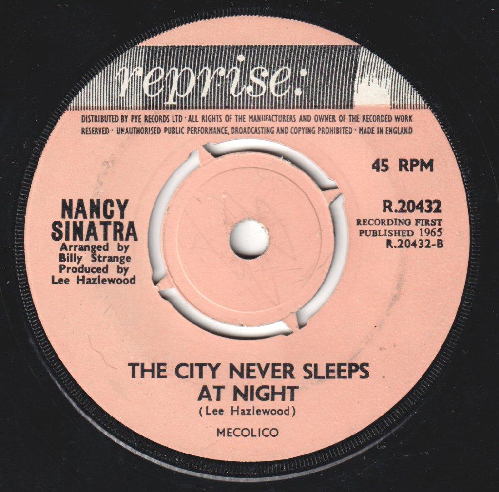 Nancy Sinatra - These Boots Are Made For Walkin' - 7 Inch