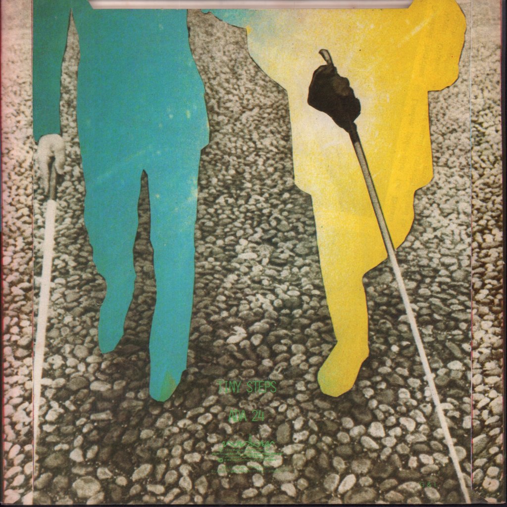 Elvis Costello And The Attractions - Radio Radio - 7 Inch