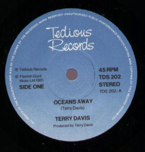 Terry Davis - Oceans Away - 7 Inch