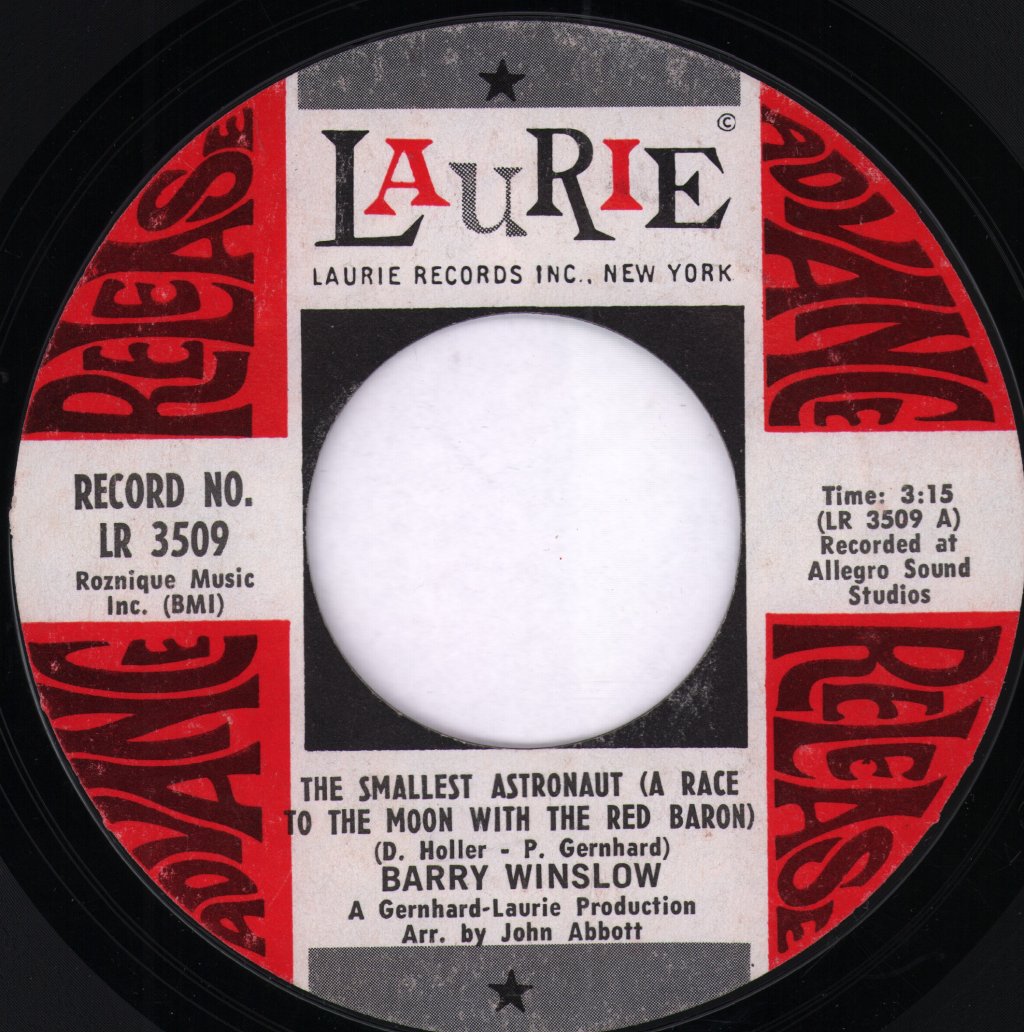 Barry Winslow - Smallest Astronaut (A Race To The Moon With The Red Baron) / Quality Woman - 7 Inch