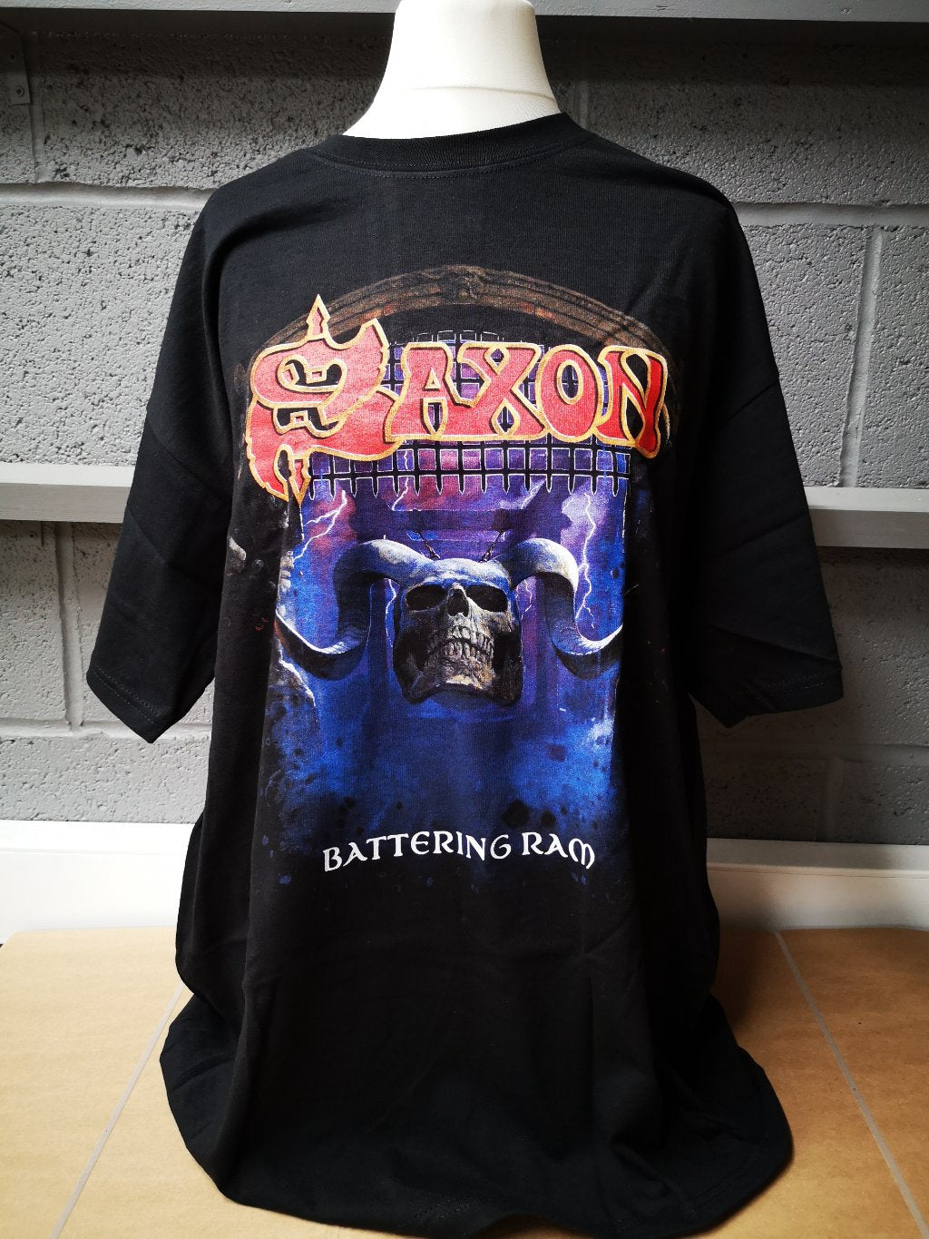 Saxon - Battering Ram - T Shirt