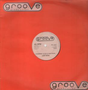 Bunny Brown - Strawberry Letter 23 - 12 Inch