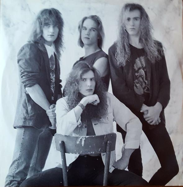 Watchtower - Control And Resistance - Lp