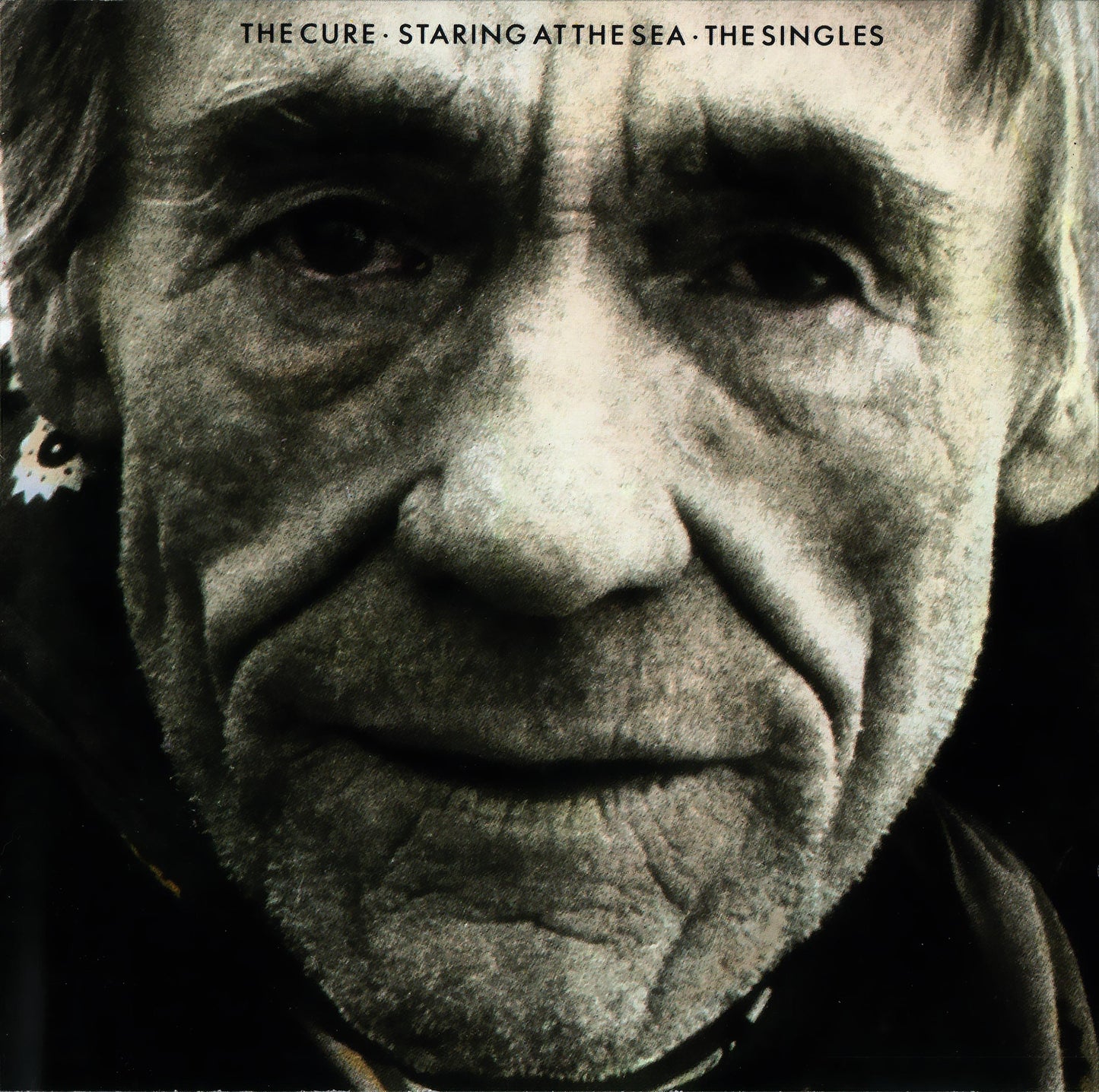 Cure - Staring At the Sea · the Singles - Cd