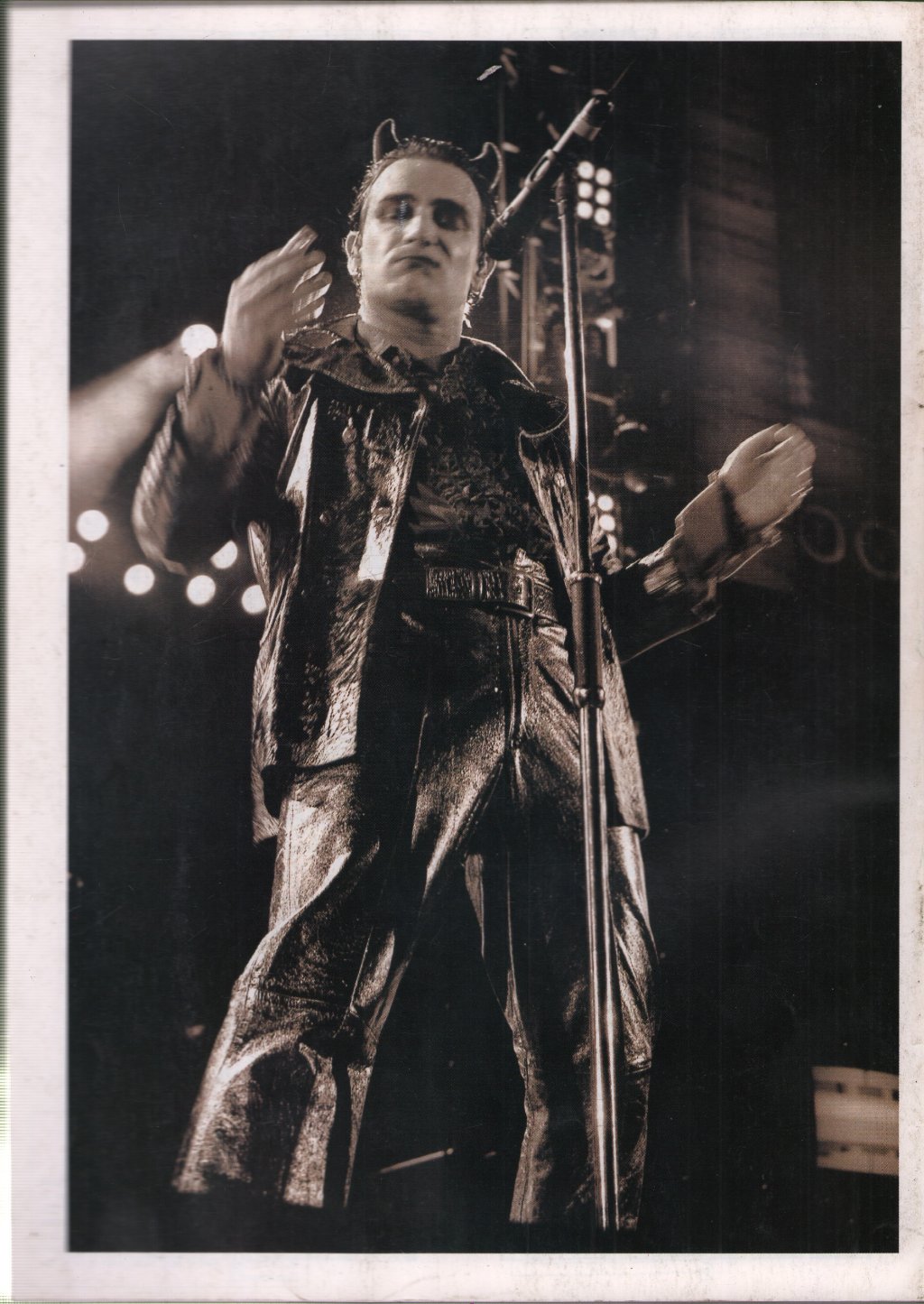 U2 - Propaganda 18 Autumn/winter 1993/4 - Magazine