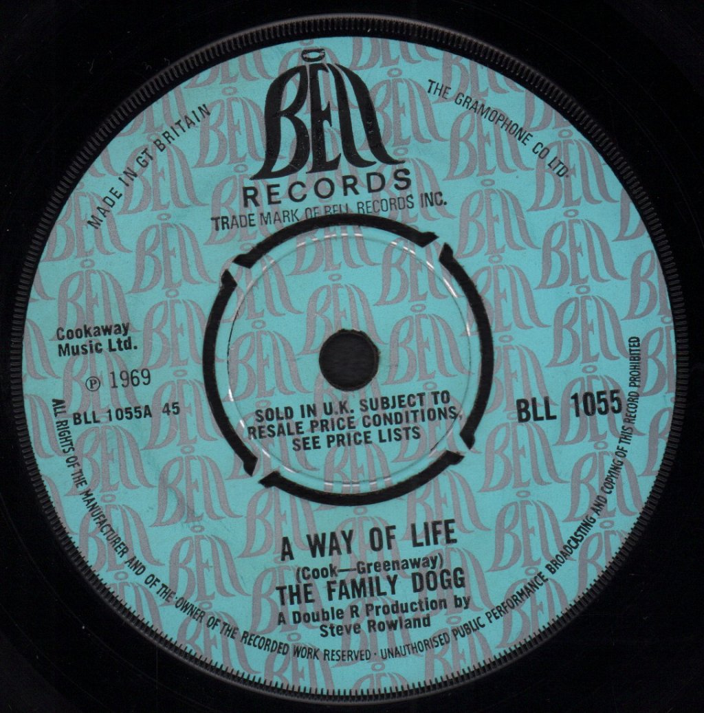 Family Dogg - A Way Of Life - 7 Inch