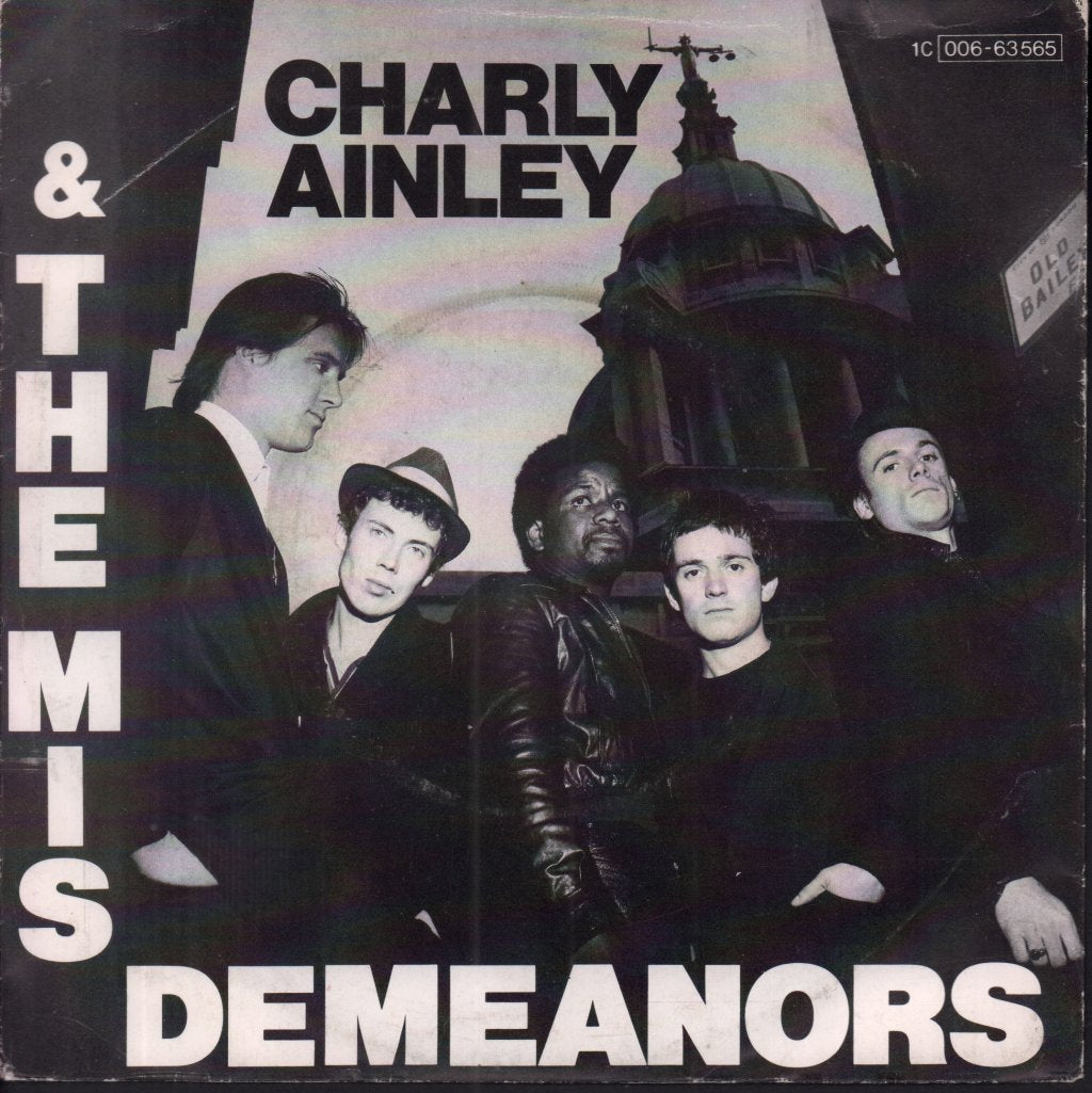 Charly Ainley And The Misdemeanors - She Doesn't Love You Anymore - 7 Inch