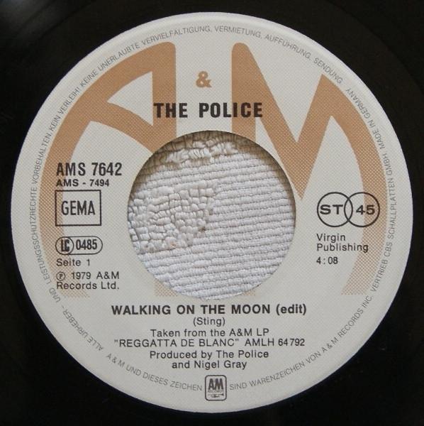 Police - Walking On The Moon - 7 Inch