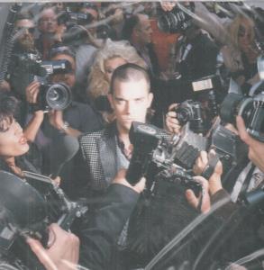Robbie Williams - Life Thru A Lens - Cd