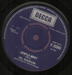 Val Doonican - Gentle Mary - 7 Inch