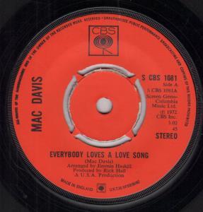 Mac Davis - Everybody Loves A Love Song - 7 Inch